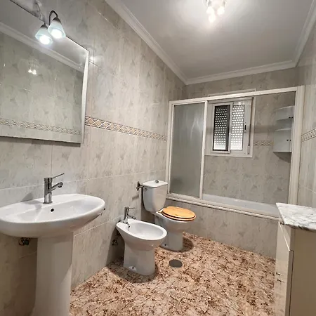 Con Piscina Privada Dos Banos 6 Pax